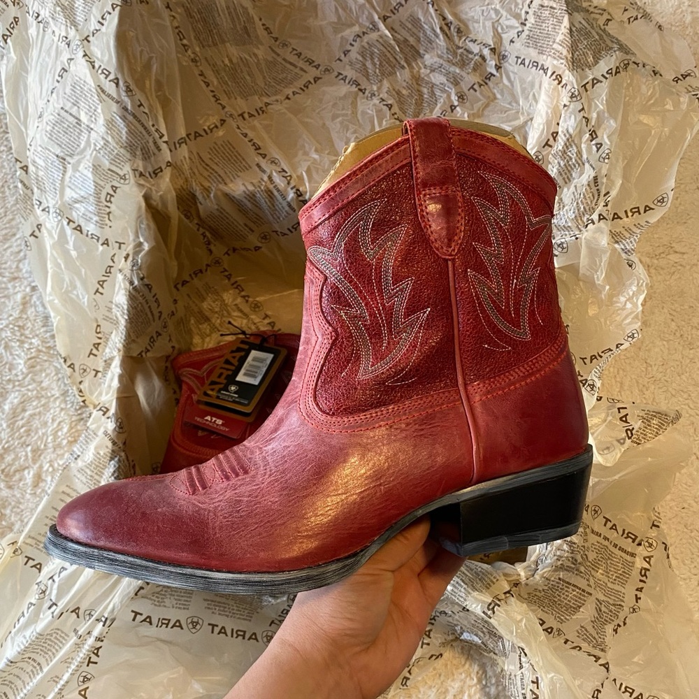 NWT Ariat Billie Cowboy Boots for Women, Leather - Picture 6 of 6